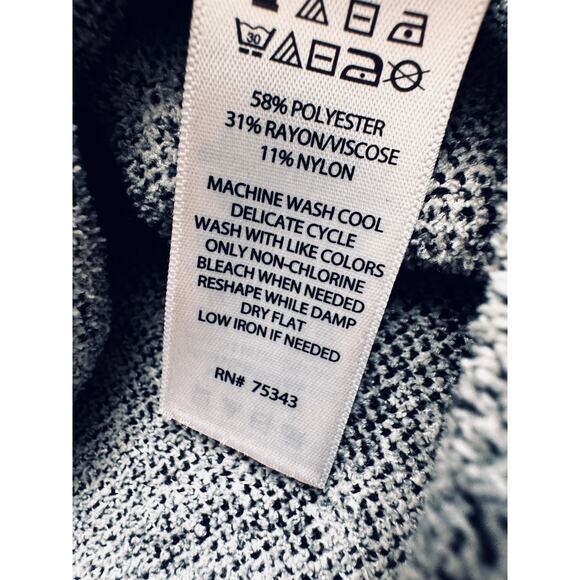 Cynthia Rowley Floral Jacquard Dolman Sleeve Knit Top Black White Medium - Picture 4 of 7